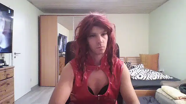 Kinky-Kristina online show from 10-10-25, 07:47