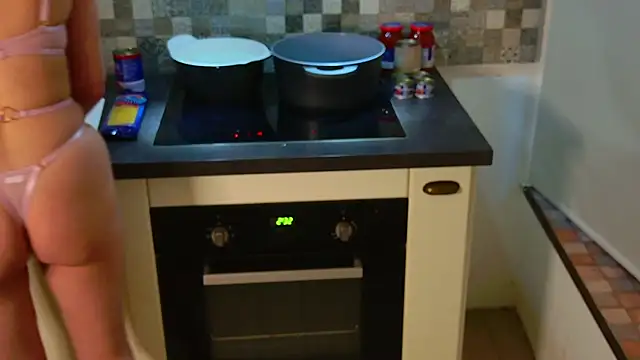 Aleniia10 online show from 02-05-26, 04:47