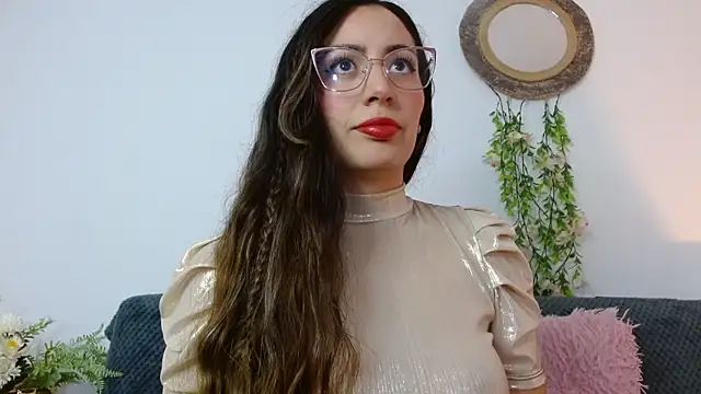 Kendal Mosk online show from 11-14-25, 02:10