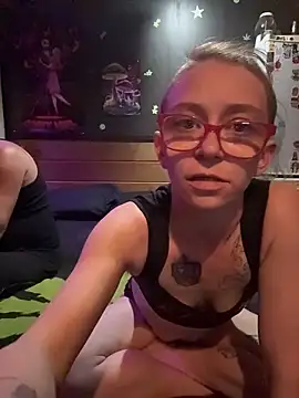 Stonermama666420 online show from 04-30-26, 03:35