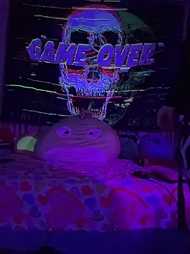 Snapshot of Stonermama666420 chatting on 02-10-26, 05:17 Stonermama666420 online show from 02-10-26, 05:17