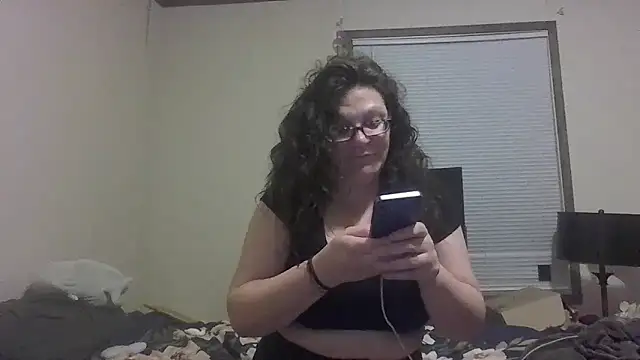 kitwithclaws420 online show from 04-19-26, 01:17