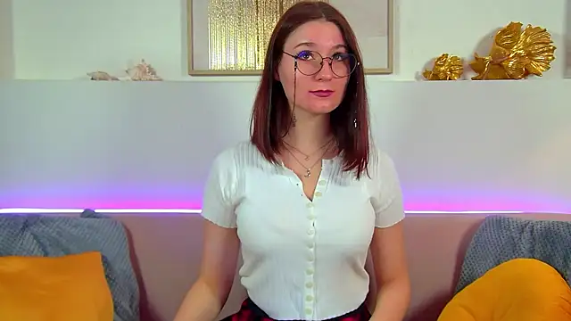 VictoriaArdern online show from 09-28-25, 06:31