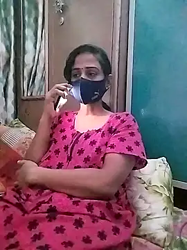Snapshot of sweety_telugu_couple2027 chatting on 03-05-25, 10:55 sweety telugu couple2027 online show from 03-05-25, 10:55