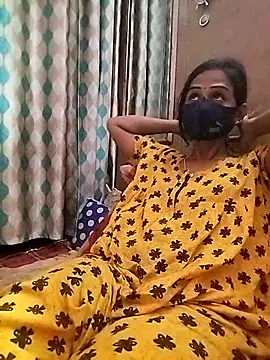 Snapshot of sweety_telugu_couple2027 chatting on 03-14-25, 04:40 sweety telugu couple2027 online show from 03-14-25, 04:40