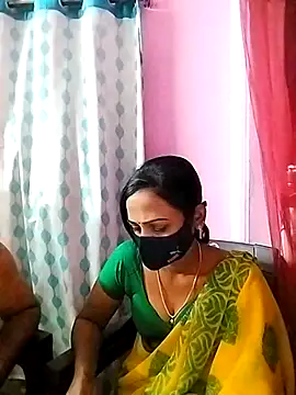 Snapshot of sweety_telugu_couple2027 chatting on 03-14-25, 05:38 sweety telugu couple2027 online show from 03-14-25, 05:38
