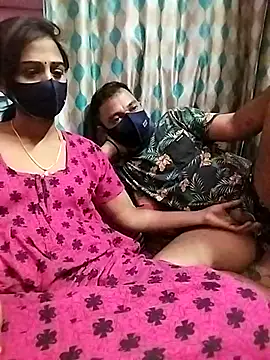 Snapshot of sweety_telugu_couple2027 chatting on 03-15-25, 04:35 sweety telugu couple2027 online show from 03-15-25, 04:35