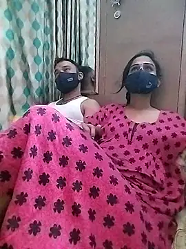 Snapshot of sweety_telugu_couple2027 chatting on 03-13-25, 04:34 sweety telugu couple2027 online show from 03-13-25, 04:34