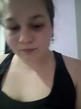 Snapshot of Sweetchubbybbw chatting on 01-04-25, 10:24 Sweetchubbybbw online show from 01-04-25, 10:24