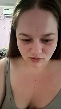 Snapshot of Sweetchubbybbw chatting on 01-25-25, 07:28 Sweetchubbybbw online show from 01-25-25, 07:28