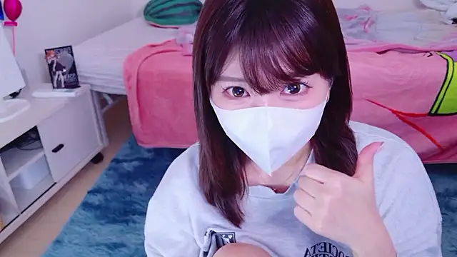 Snapshot of Runarunapi chatting on 01-18-26, 01:20 Runarunapi online show from 01-18-26, 01:20