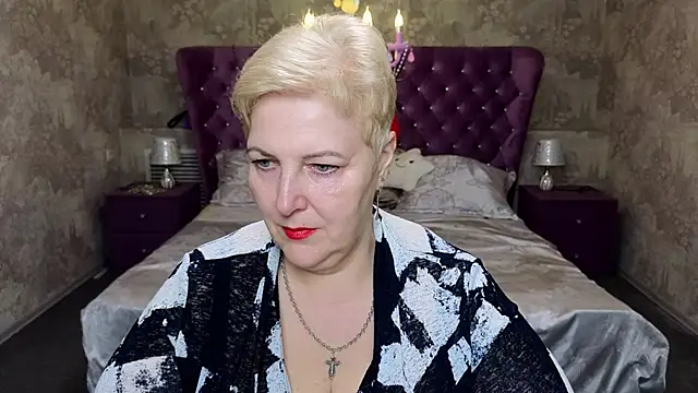Snapshot of Sandra_Snow chatting on 02-26-25, 02:38 Sandra Snow online show from 02-26-25, 02:38