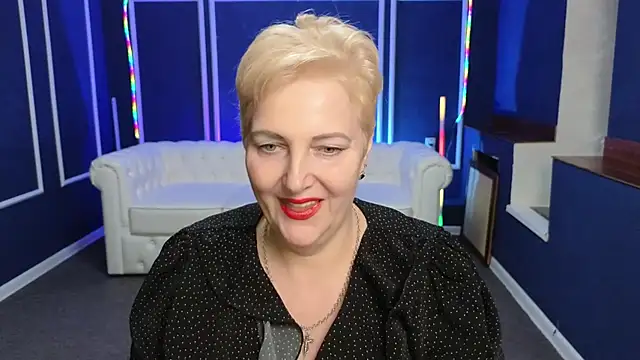 Snapshot of Sandra_Snow chatting on 01-29-25, 05:56 Sandra Snow online show from 01-29-25, 05:56