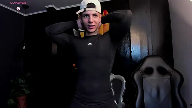 Flynn Riider online show from 09-24-25, 11:17