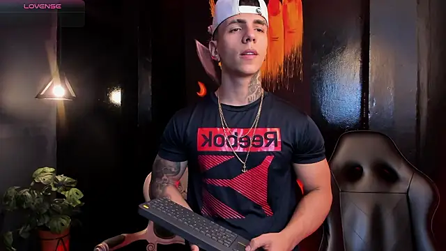 Flynn Riider online show from 02-03-26, 05:29