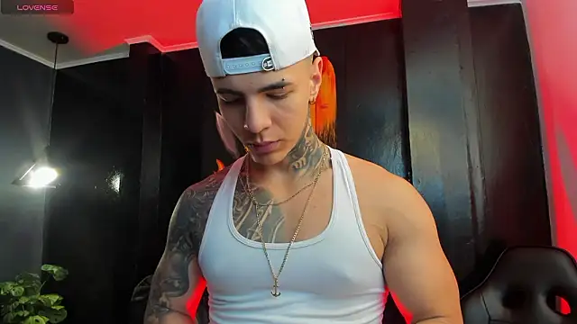 Flynn Riider online show from 02-14-26, 05:24