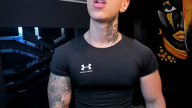 Flynn Riider online show from 10-30-25, 05:21