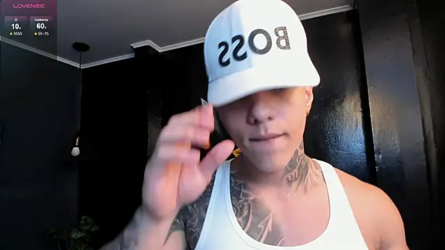 Flynn Riider online show from 11-24-25, 05:24