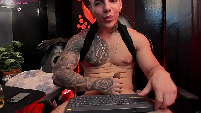 Flynn Riider online show from 02-15-26, 06:07