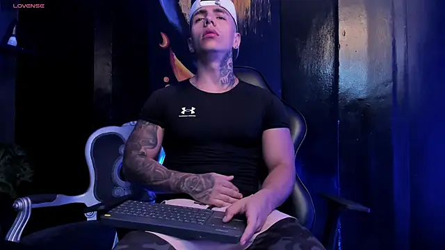 Flynn Riider online show from 01-09-26, 05:20