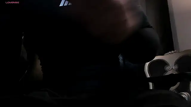 Flynn Riider online show from 11-29-25, 05:24