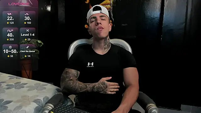 Flynn Riider online show from 03-25-26, 05:23