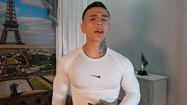 Flynn Riider online show from 05-20-26, 05:43