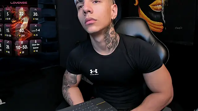 Flynn Riider online show from 11-10-25, 05:18