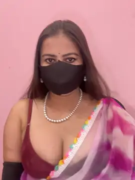 Snapshot of nehas chatting on 03-25-26, 03:11 nehas online show from 03-25-26, 03:11