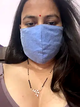 Snapshot of nehas chatting on 09-14-25, 11:21 nehas online show from 09-14-25, 11:21