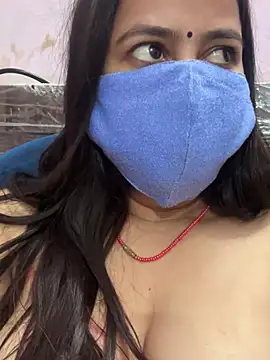 Snapshot of nehas chatting on 03-06-25, 01:48 nehas online show from 03-06-25, 01:48