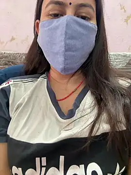 Snapshot of nehas chatting on 03-13-25, 07:42 nehas online show from 03-13-25, 07:42