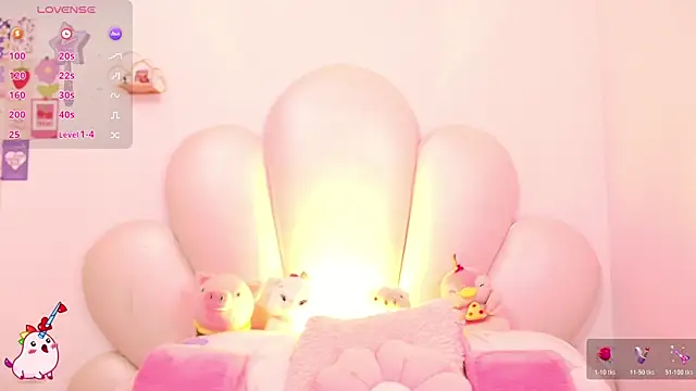 Snapshot of zoewillian chatting on 05-12-26, 11:00 zoewillian online show from 05-12-26, 11:00