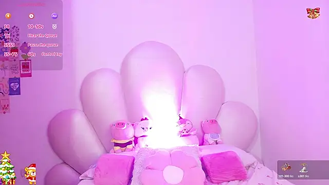 Snapshot of zoewillian chatting on 12-21-25, 04:14 zoewillian online show from 12-21-25, 04:14