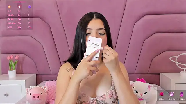 Snapshot of zoewillian chatting on 03-08-25, 03:13 zoewillian online show from 03-08-25, 03:13