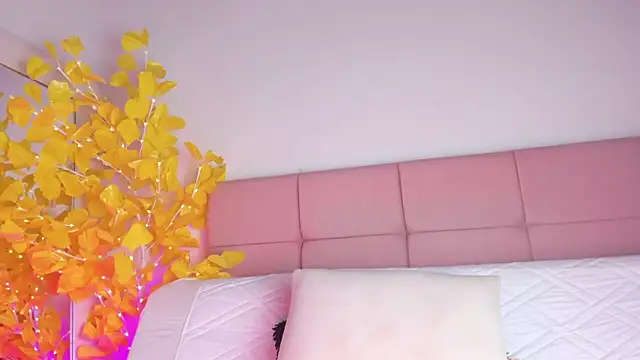 HaleyAmaya online show from 02-12-26, 11:48