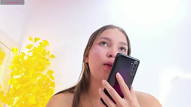 HaleyAmaya online show from 06-15-26, 12:44