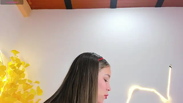 HaleyAmaya online show from 06-27-26, 01:00