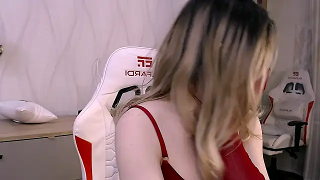 Babby Rabbit online show from 11-03-25, 06:33