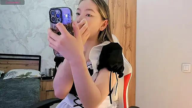 Babby Rabbit online show from 03-12-26, 11:25