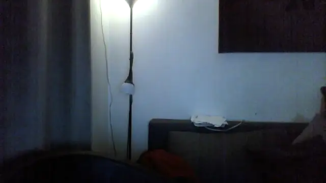 Snapshot of Avamereandmikel chatting on 02-16-26, 03:38 Avamereandmikel online show from 02-16-26, 03:38