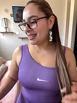 Snapshot of Gabriela-Parker_ chatting on 03-16-25, 03:39 Gabriela-Parker online show from 03-16-25, 03:39