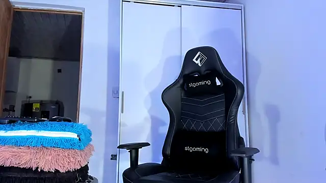 Dulce smith 1 online show from 11-18-25, 12:04