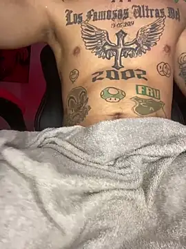 Junihn0 online show from 01-16-25, 08:36