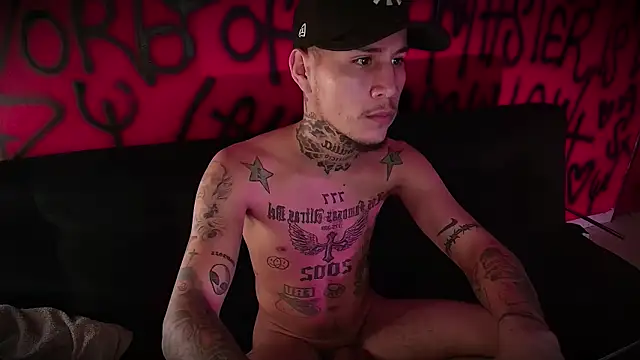 Junihn0 online show from 02-11-25, 09:09