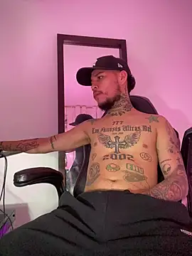 Junihn0 online show from 10-10-25, 09:26