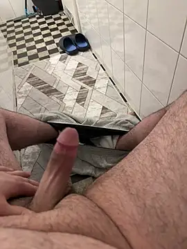 Snapshot of Loco42- chatting on 02-11-26, 11:48 Loco42- online show from 02-11-26, 11:48