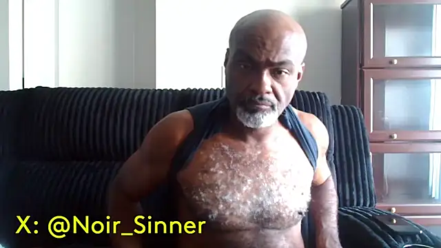 Snapshot of sinnernoir chatting on 05-28-26, 12:55 sinnernoir online show from 05-28-26, 12:55