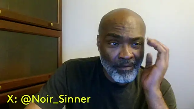 Snapshot of sinnernoir chatting on 05-10-26, 12:03 sinnernoir online show from 05-10-26, 12:03