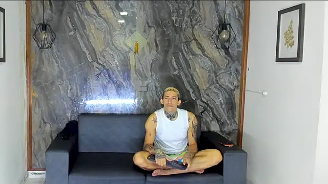 Duodreamhot online show from 01-13-25, 04:50